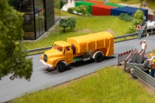 FALLER 161440 - H0 - MAN 635 Müllwagen, Kurzhauber